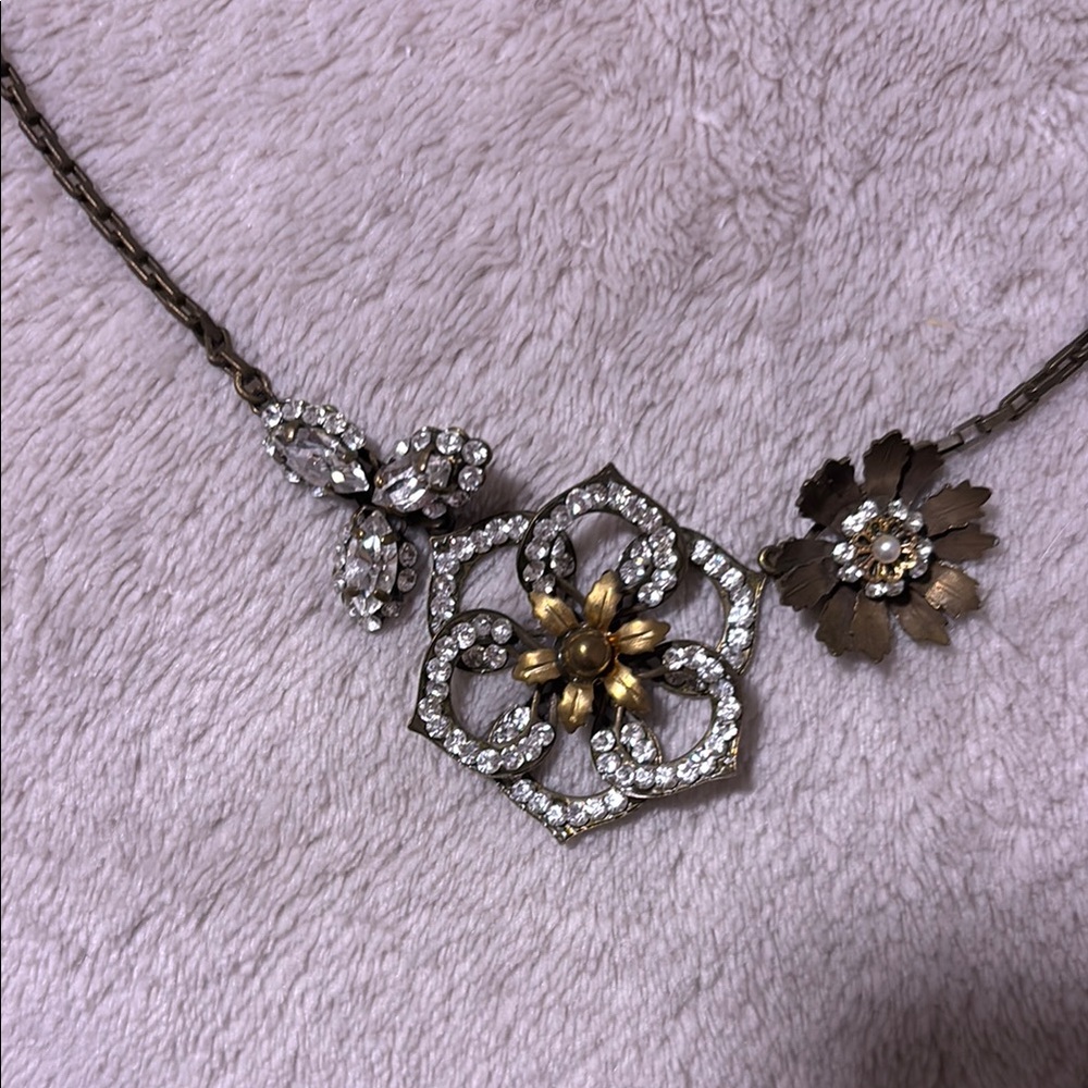 Anthropologie Rare jeweled floral Bridal Necklace - Picture 1 of 2